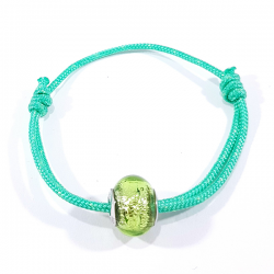 Bracelet cordon tressé menthe glacée charm murano vert reflets argentés