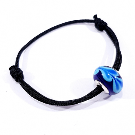 bracelet cordon noir et perle en verre de murano noir avec motifs bleus