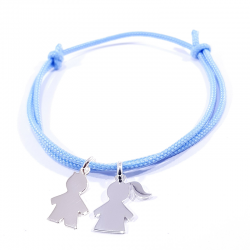 bracelet cordon personnalisé bleu bébé avec 2 personnages en argent