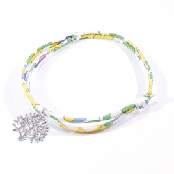 bracelet en tissu liberty jaune mimosa avec pendentif arbre de vie