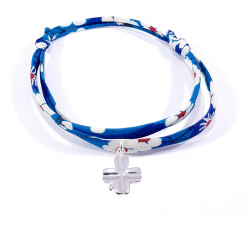 Bracelet porte bonheur en tissu liberty  bleu et pendentif trèfle