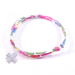 Bracelet porte bonheur en tissu liberty  fleur fuchsia et  trèfle en argent massif