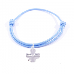 Bracelet porte bonheur en cordon tressé bleu bébé et pendentif trèfle