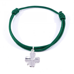Bracelet porte bonheur en cordon tressé vert herbe et pendentif trèfle
