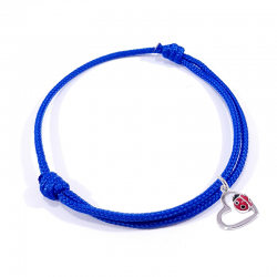 Bracelet cordon tressé  bleu foncé avec pendentif coccinelle posée sur cœur en argent et laque.