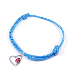 Bracelet cordon tressé bleu polaire avec coccinelle posée sur cœur en argent et laque.