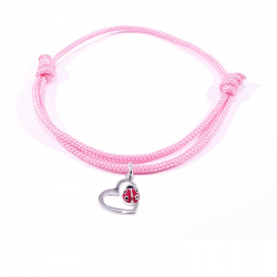 Bracelet cordon tressé rose avec pendentif coccinelle posée sur cœur