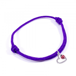 Bracelet cordon tressé violet avec pendentif coccinelle posée sur cœur en argent et laque.