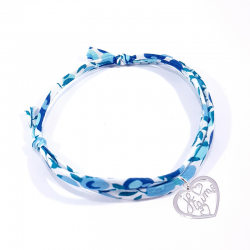 Bracelet en tissu liberty bleu cristal de capucine et pendentif cœur ajouré en argent massif avec inscription "Je t'aime".