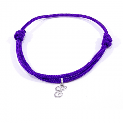 Bracelet cordon violet avec pendentif lettre initiale E en argent disponible dans de nombreuses couleurs