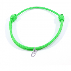 Bracelet cordon vert fluo avec pendentif lettre initiale O en argent disponible dans de nombreuses couleurs