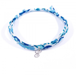 Bracelet initiale argent et tissu liberty bleu cristal lettre anglaise E