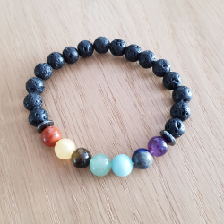 Bracelet 7 chakras multicolore pierre de lave noire