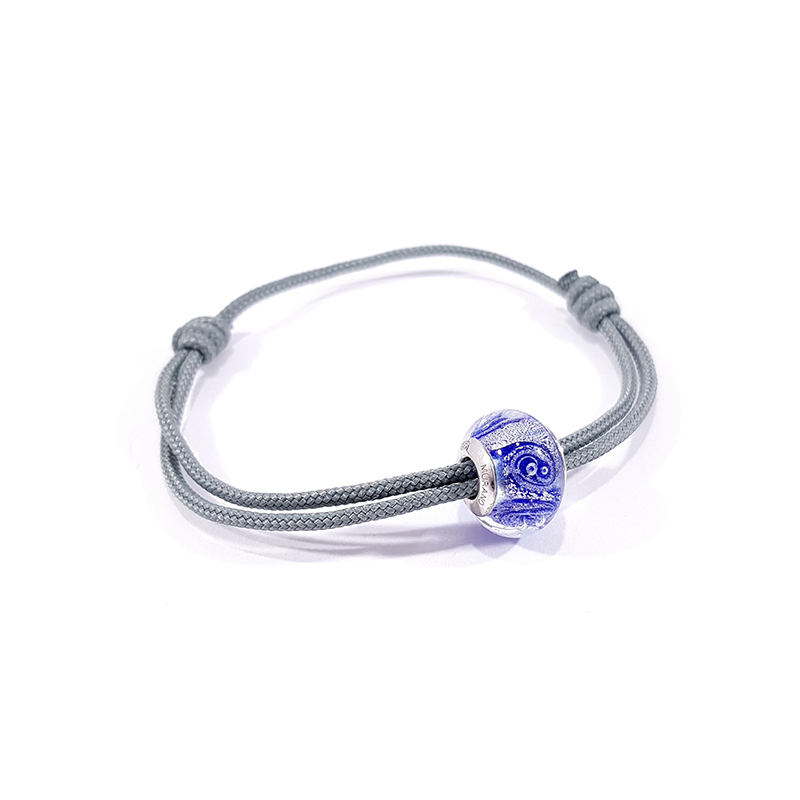bracelet cordon gris nœuds coulissants et perle murano