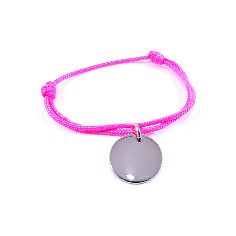 Bracelet cordon rose néon médaille acier ronde à personnaliser.